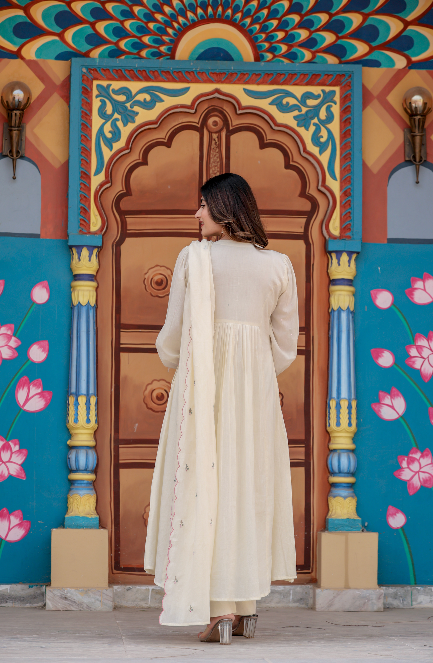 Pearl Glow Mulmul Suit Set - View 7 - Ethnic Wear by Aykaa