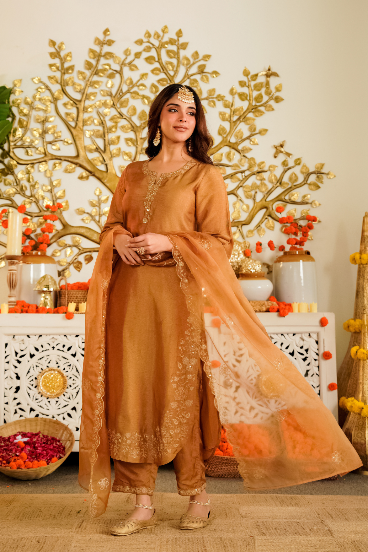 Golden Tranquil Russian Silk Suit Set