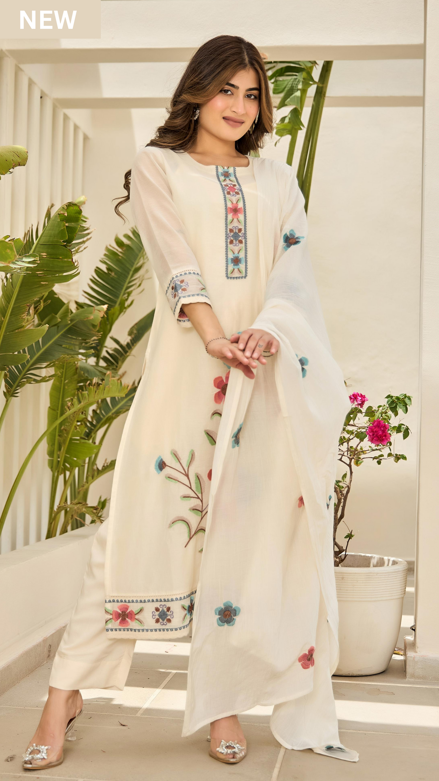Pearl Essence Mul Chanderi Suit Set