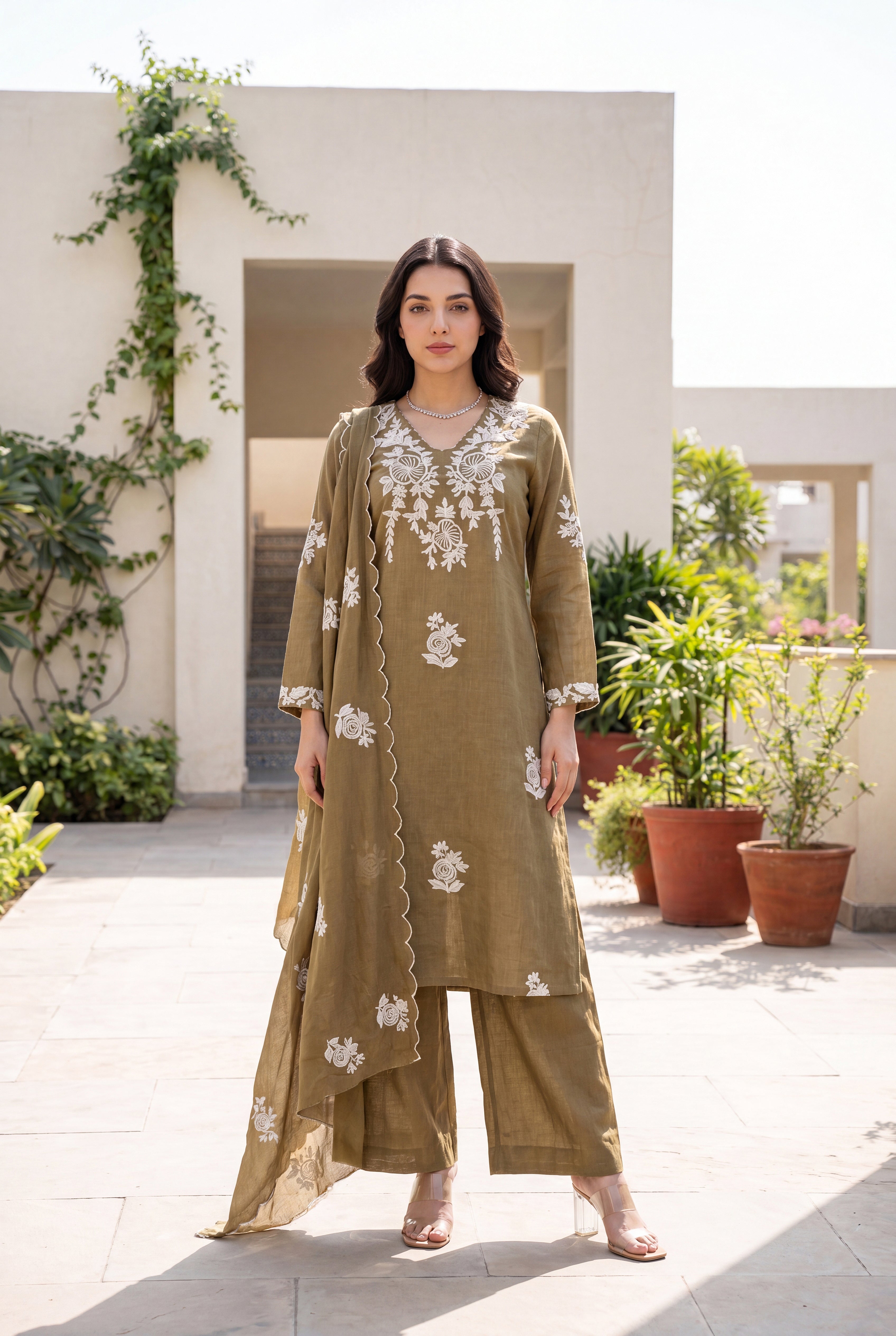 Hazel Bloom Embroidered Set
