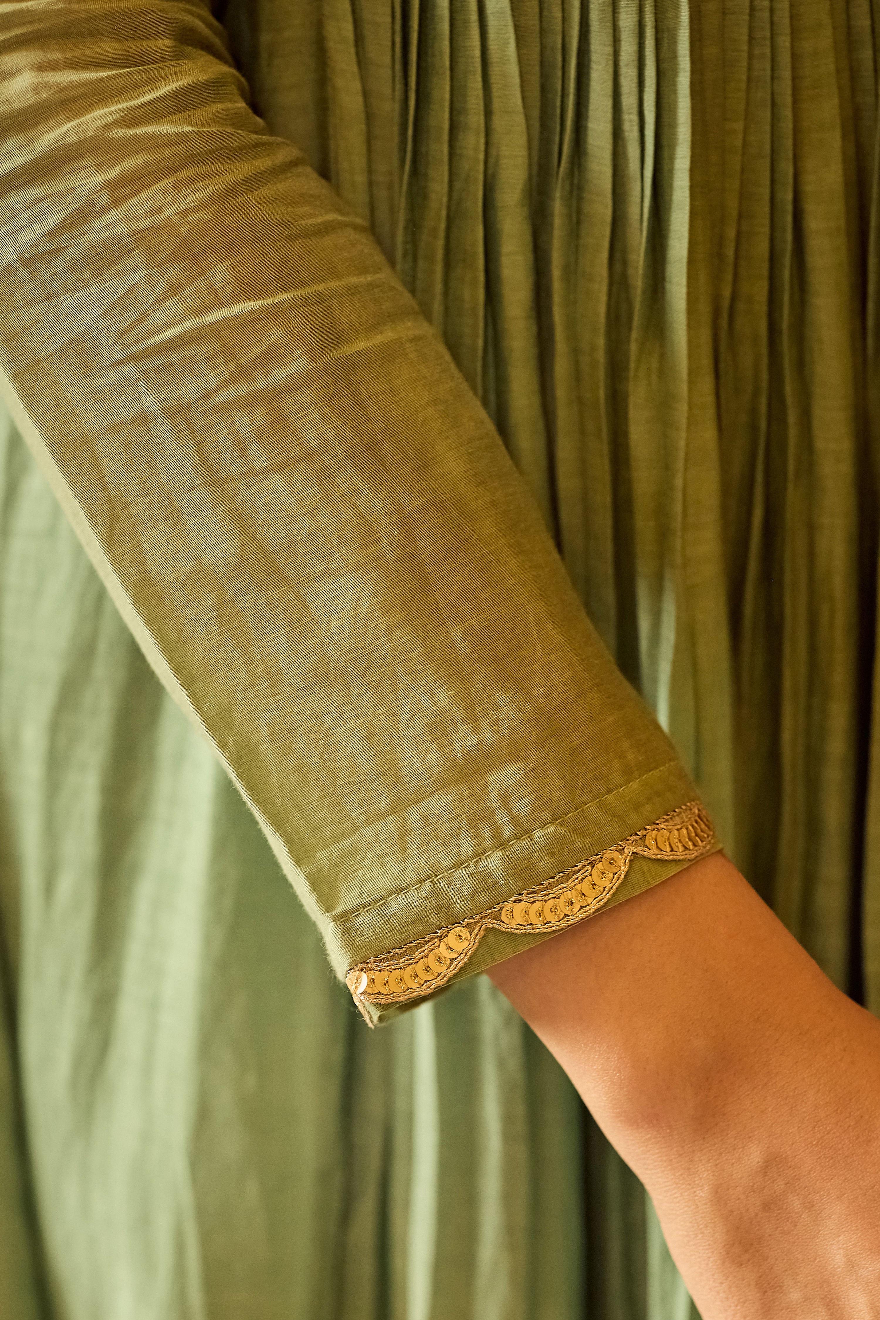 Pastel Green Chanderi Embroidered Suit Set