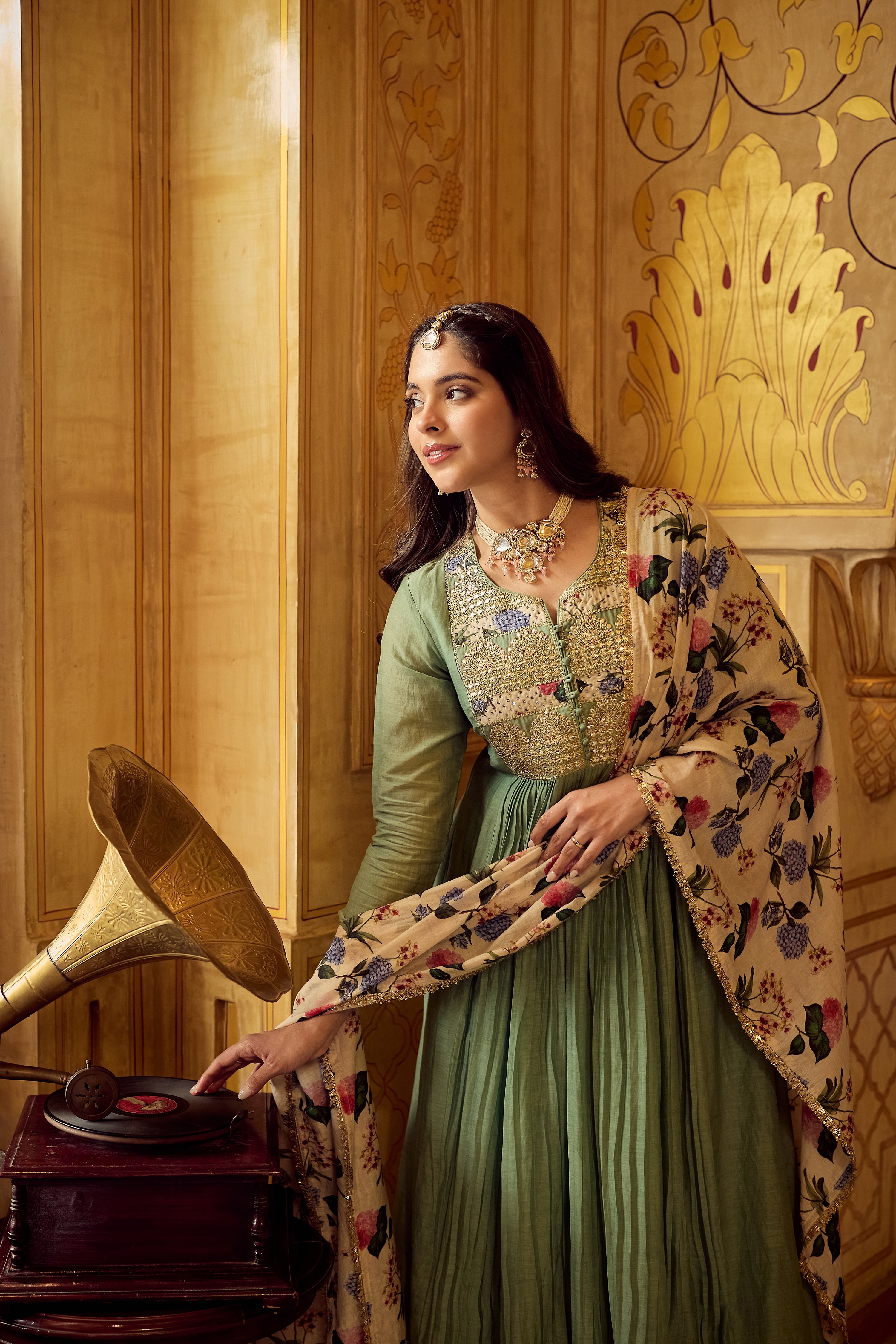 Pastel Green Chanderi Embroidered Suit Set