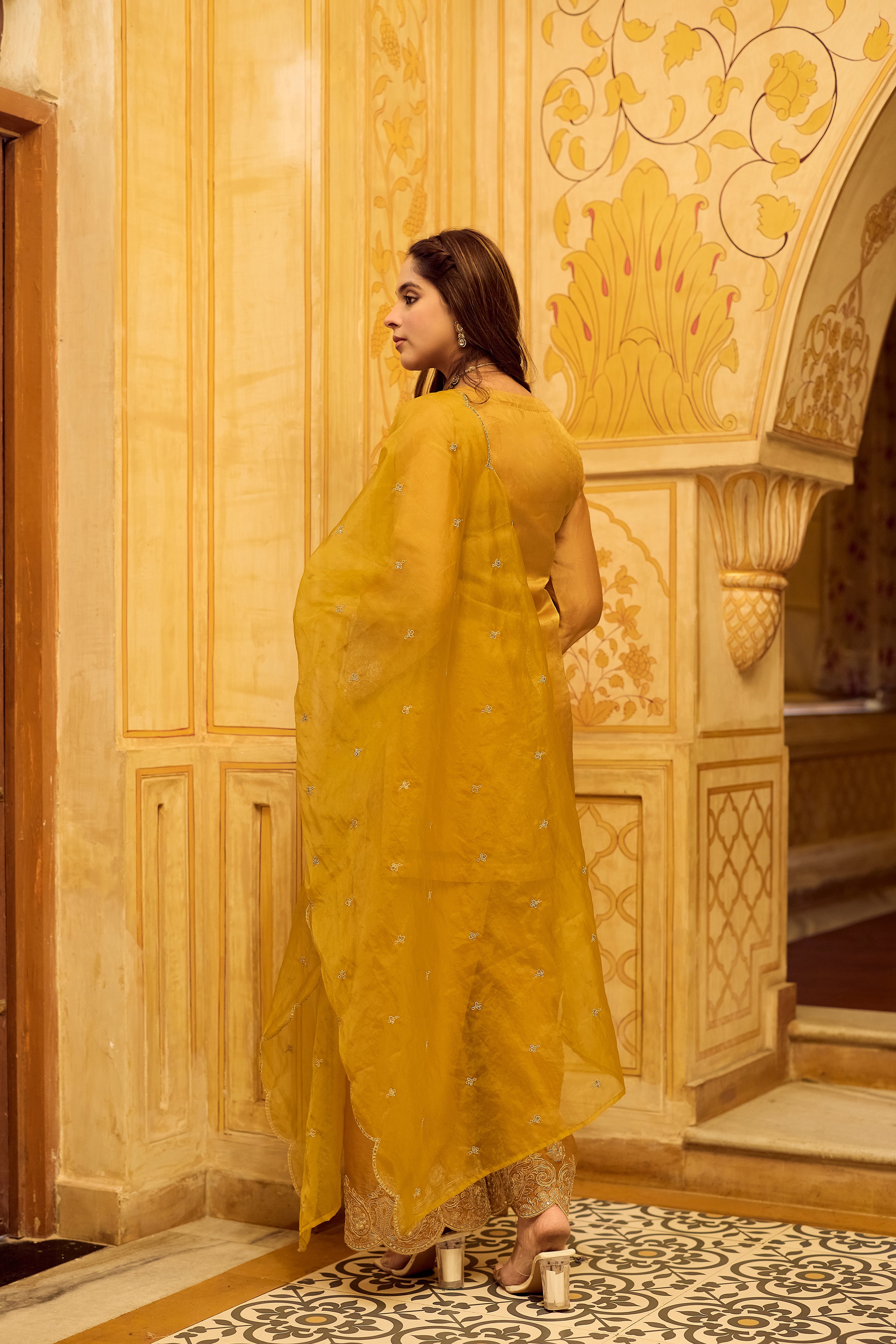 Golden Aura Swiss Tissue Suit Set