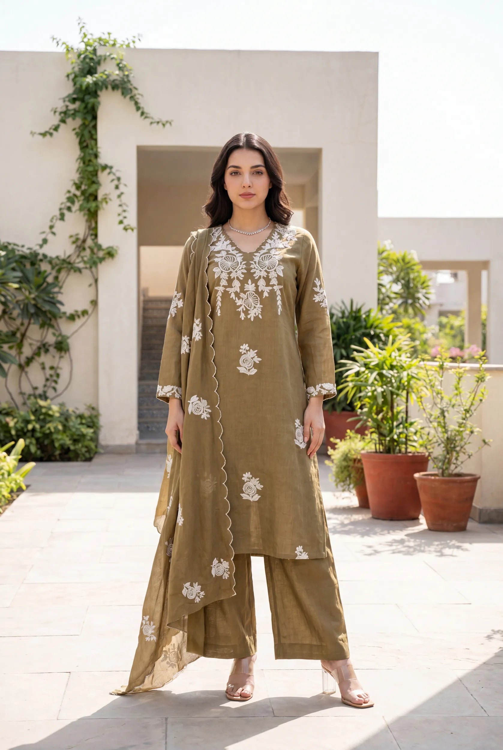 Hazel Bloom Embroidered Set