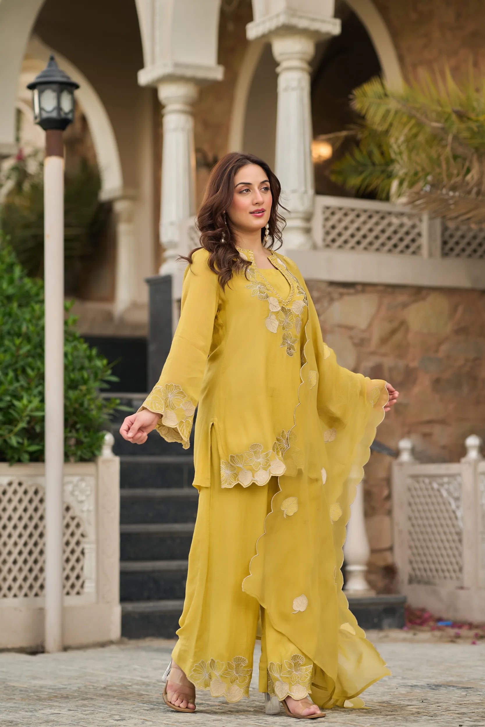 Golden Aura Kurta Set