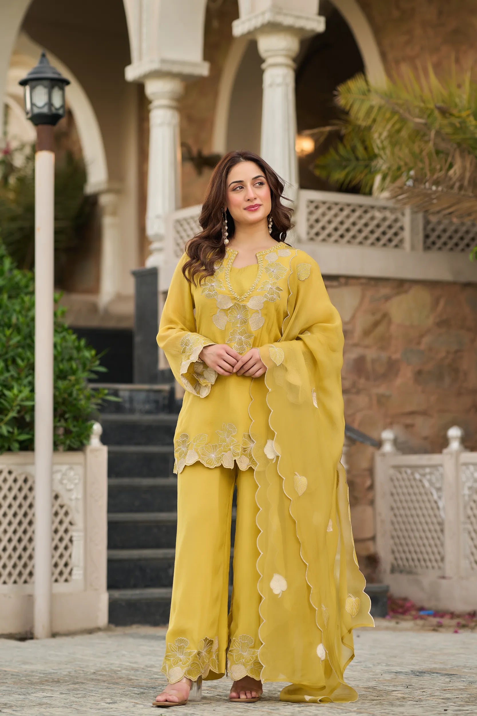 Golden Aura Kurta Set