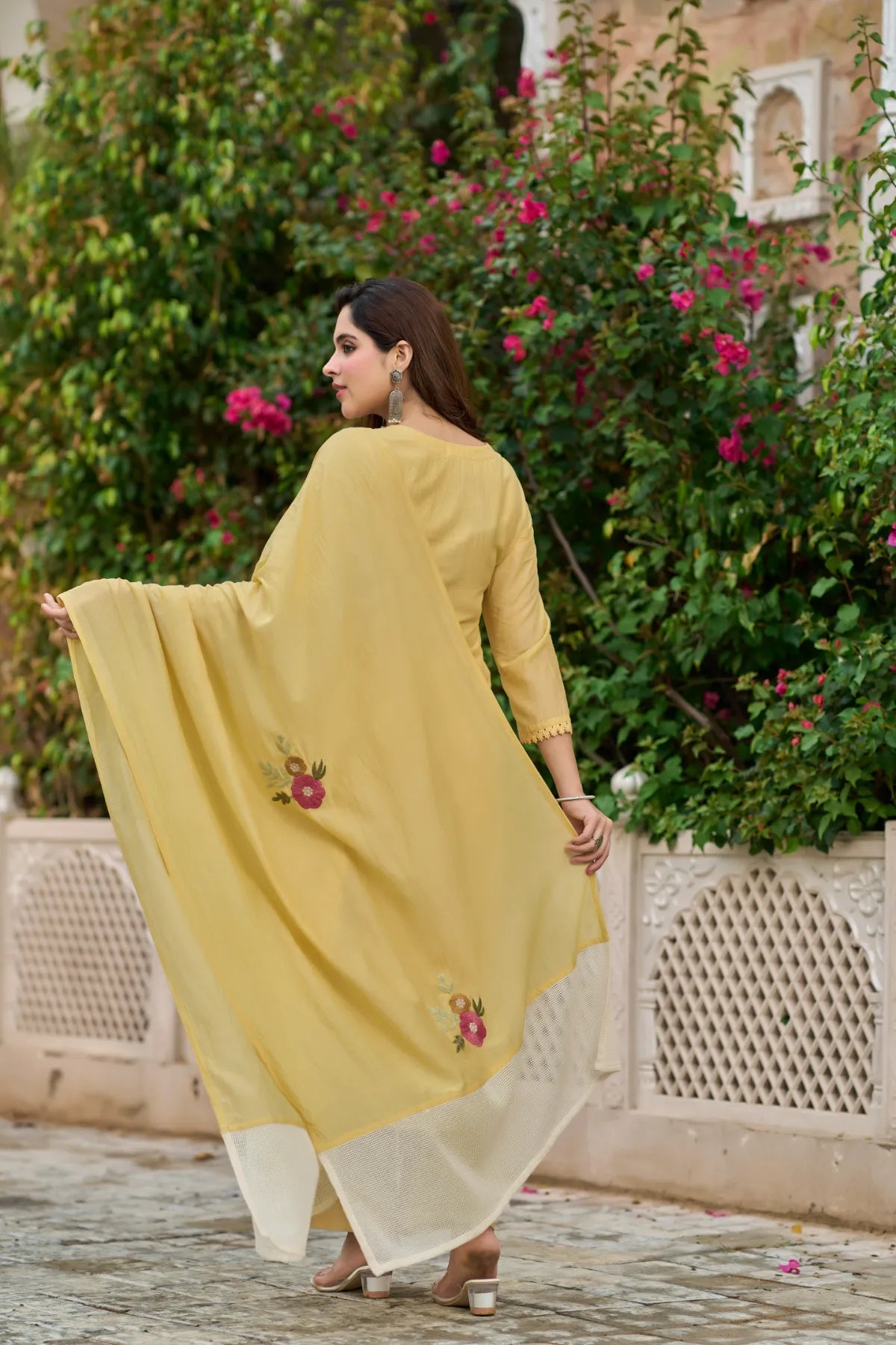 Honey Blossom Suit Set