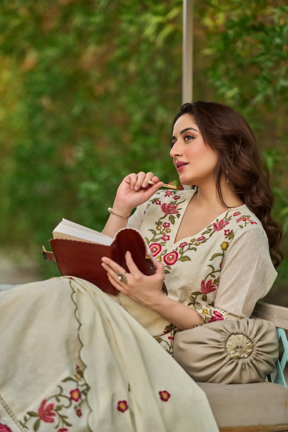 Pearl Blossom Kurta Set
