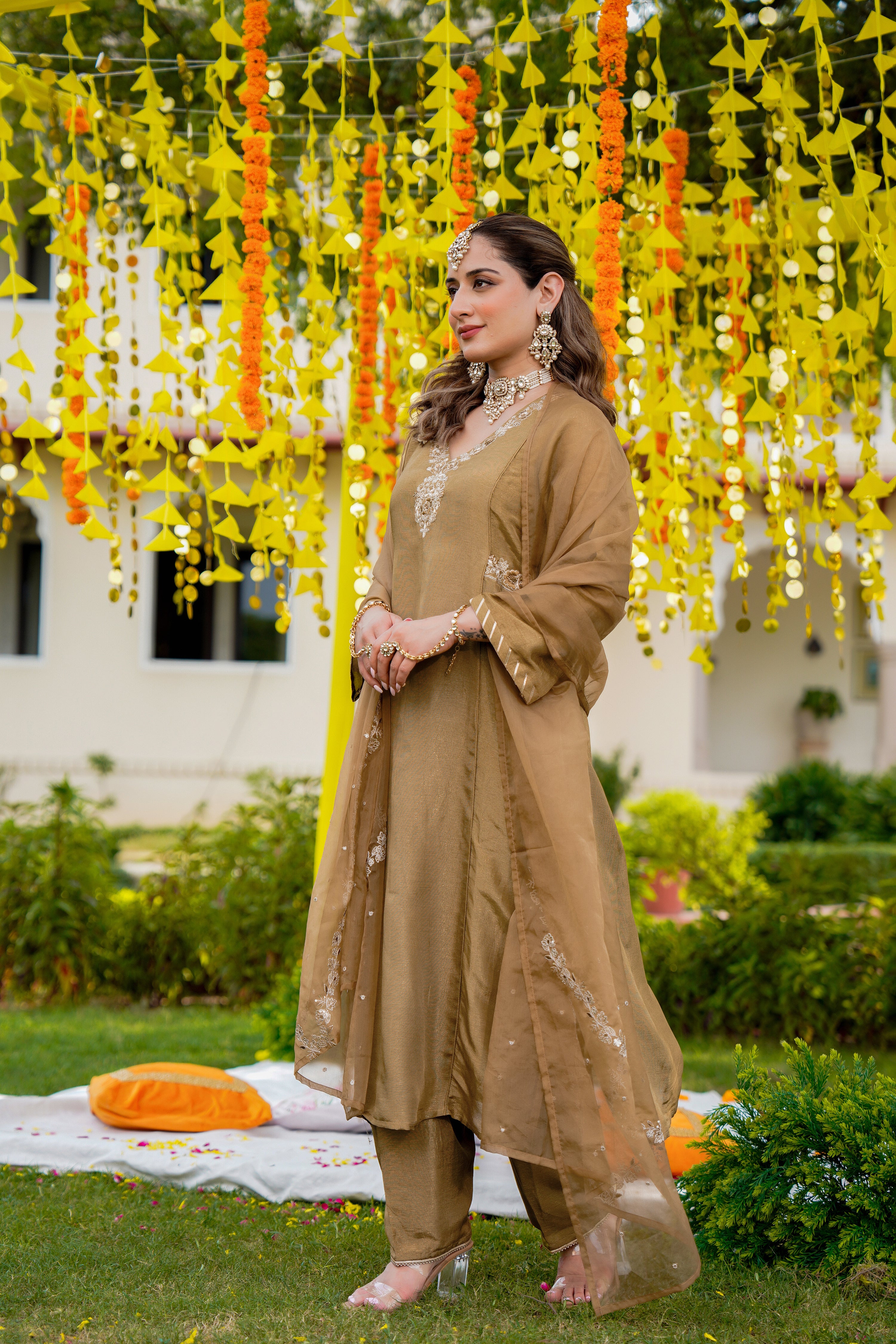 Antique Moss Gold Suit Set