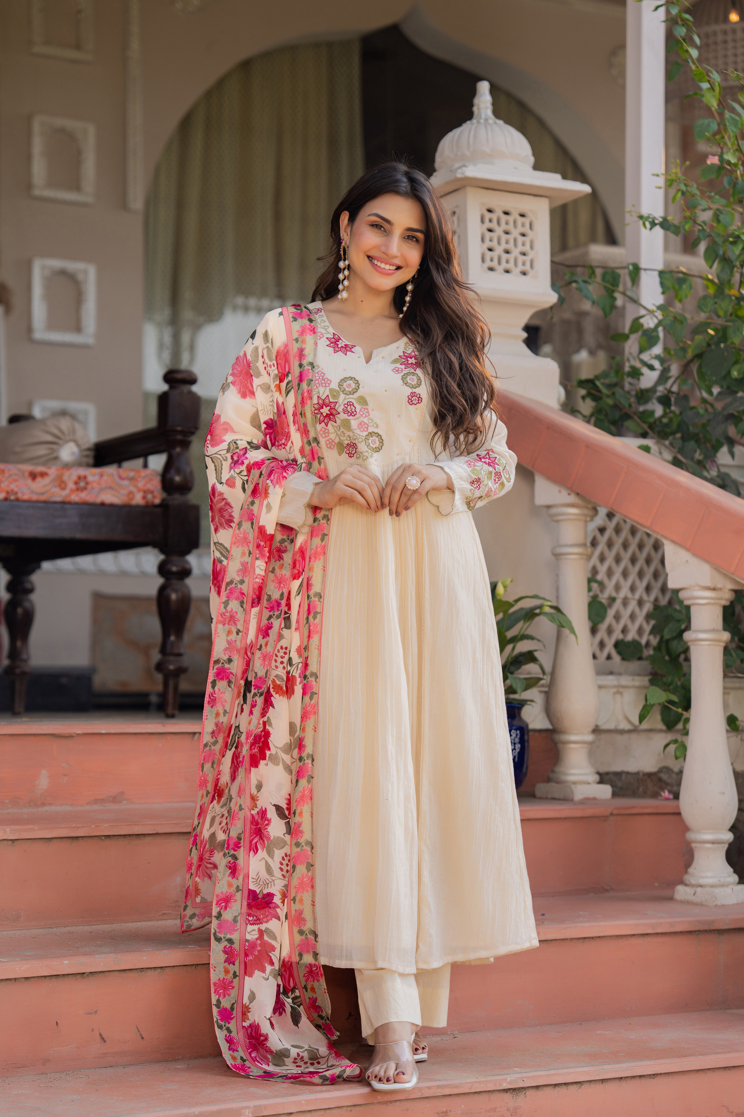 Cream Floral Elegance Suit Set