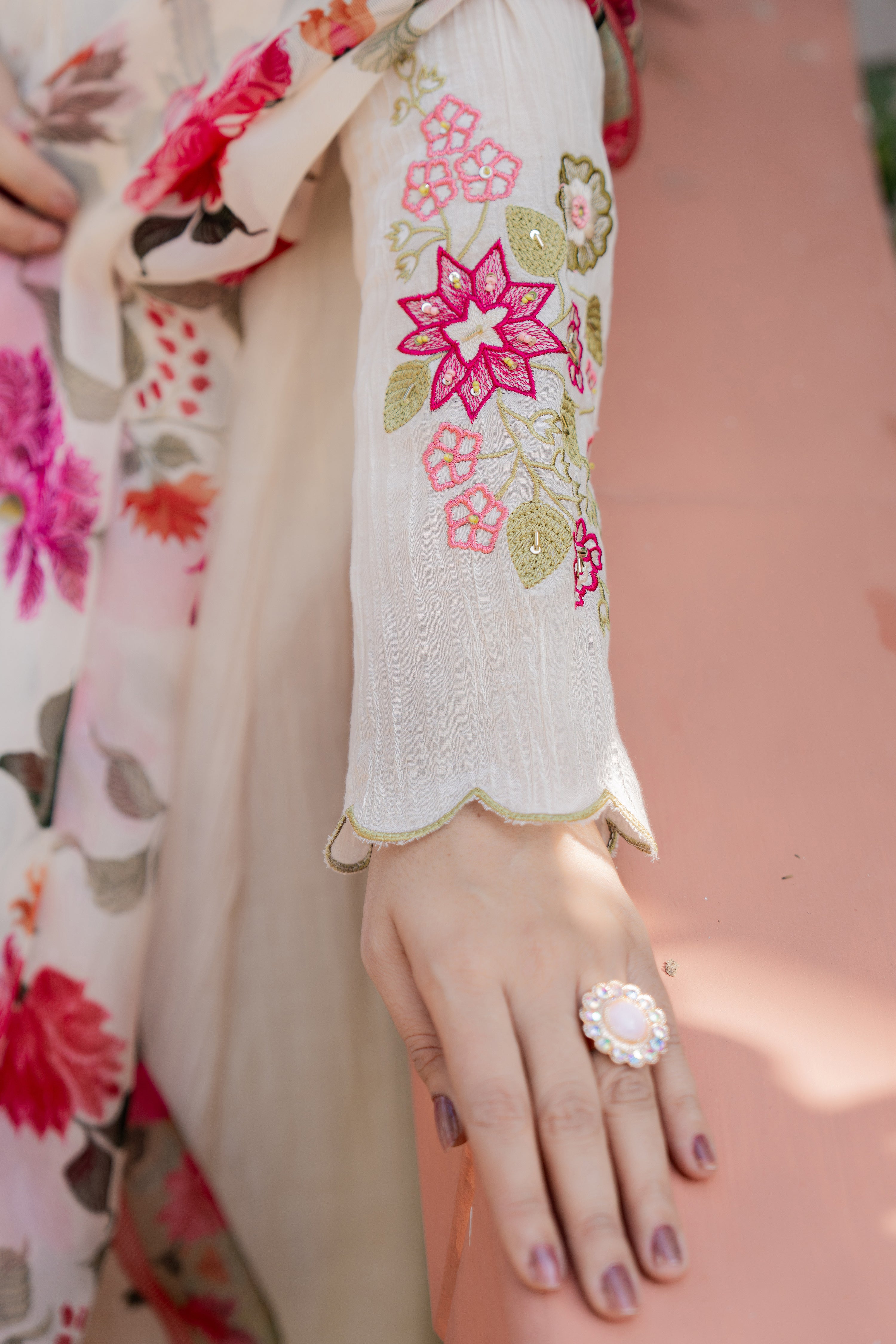 Cream Floral Elegance Suit Set