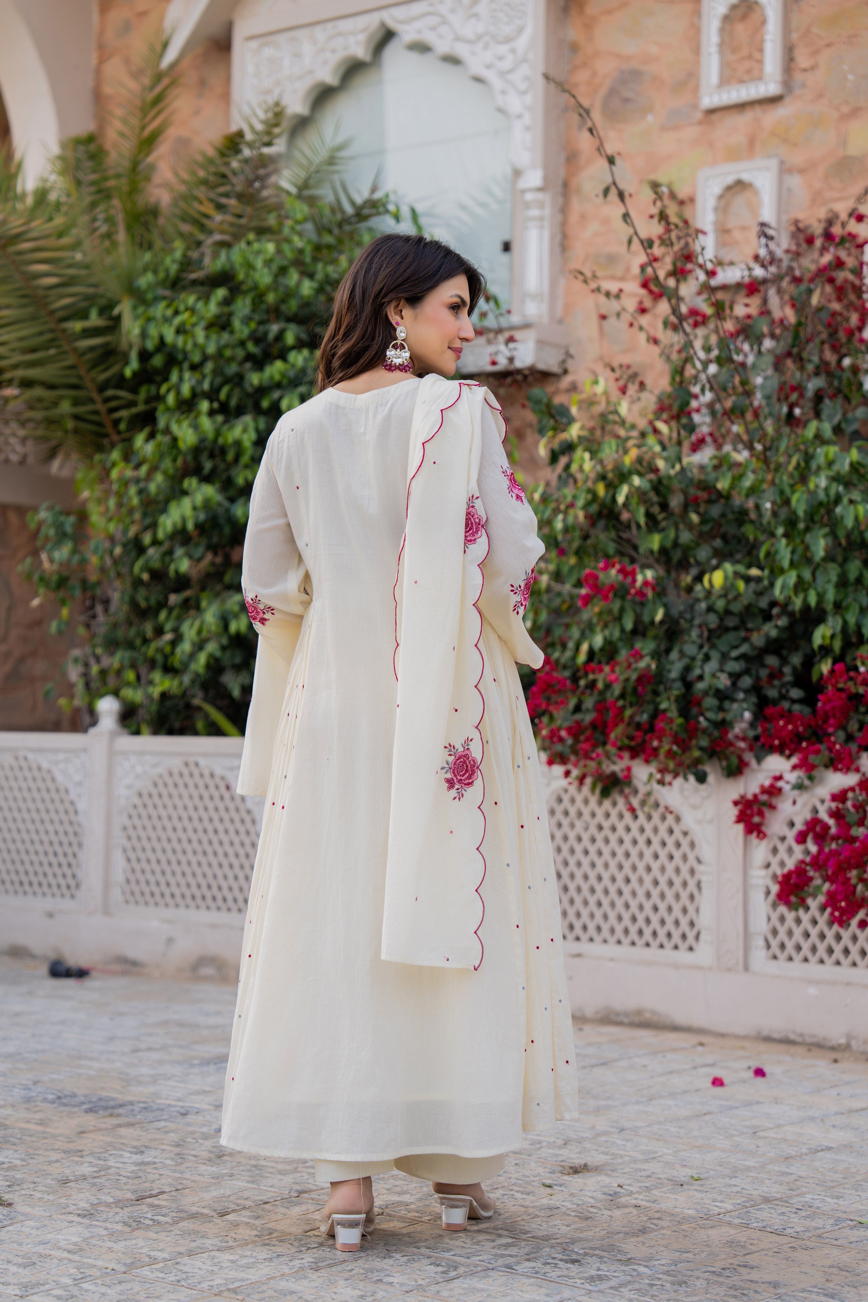 Blooming Pearl Suit Set