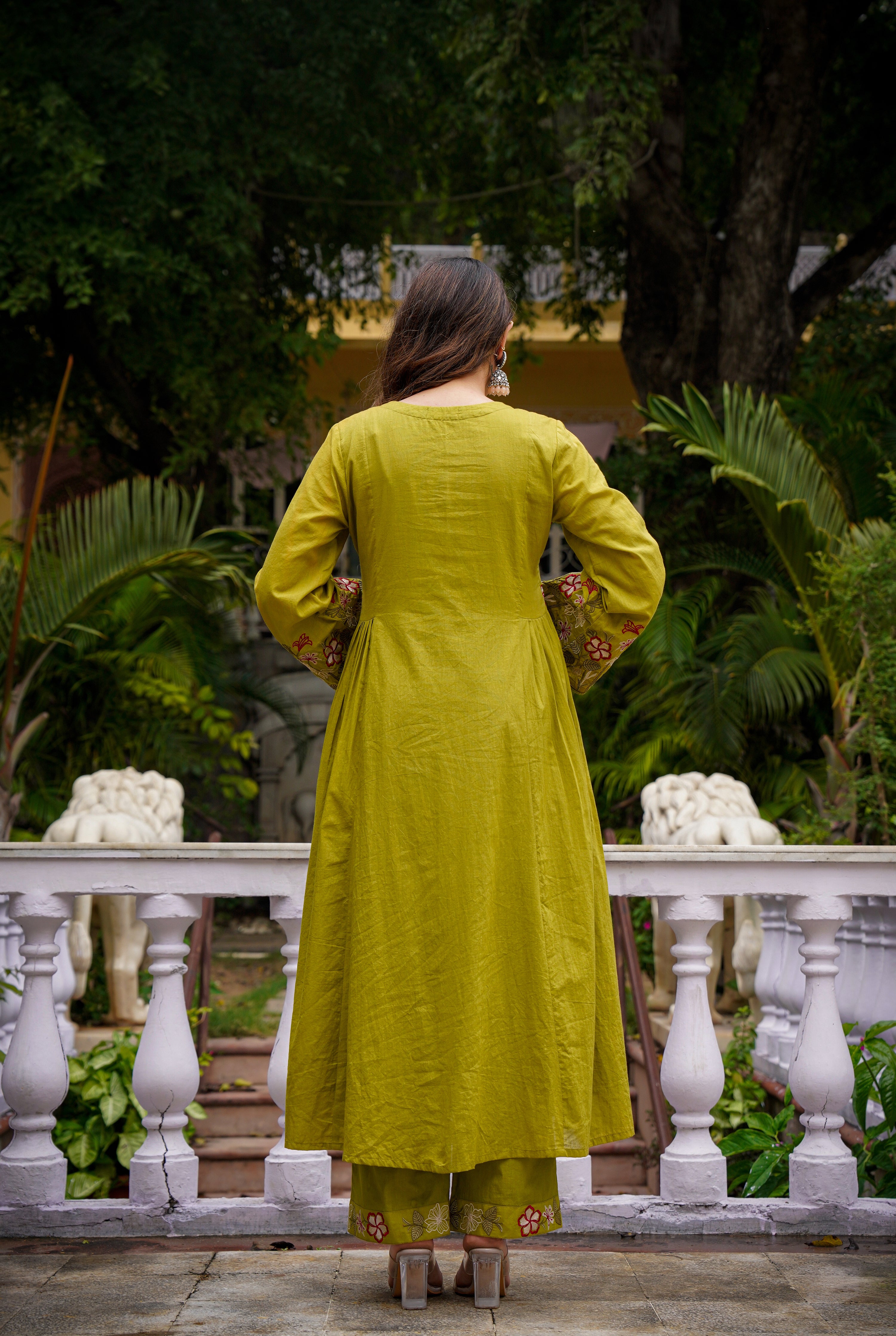 Olive Meadow Cotton Suit Set