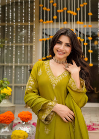 Olive Bloom Pure Russian Silk Suit Set