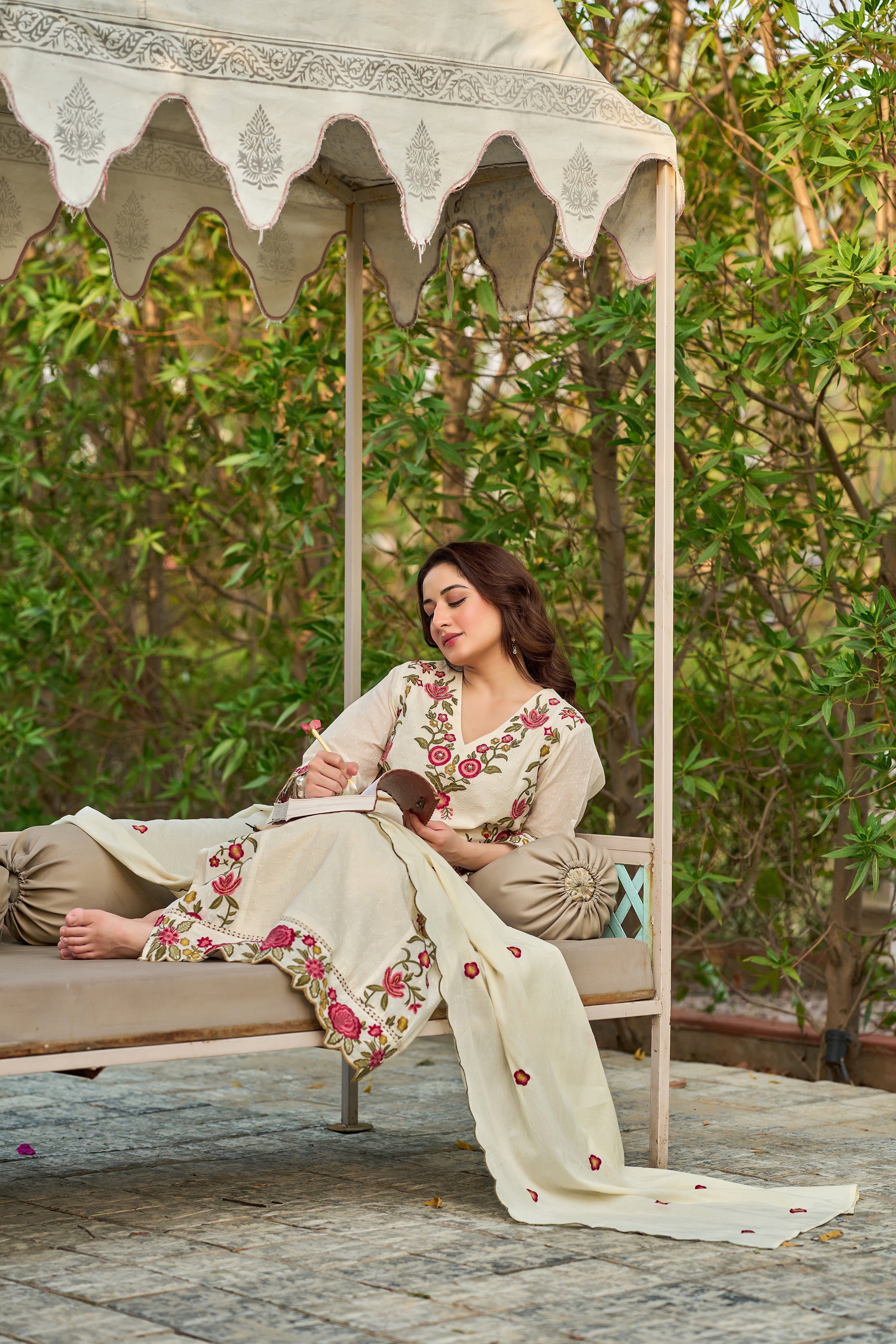 Pearl Blossom Suit Set