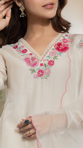 Pearl Charm Chanderi Suit Set