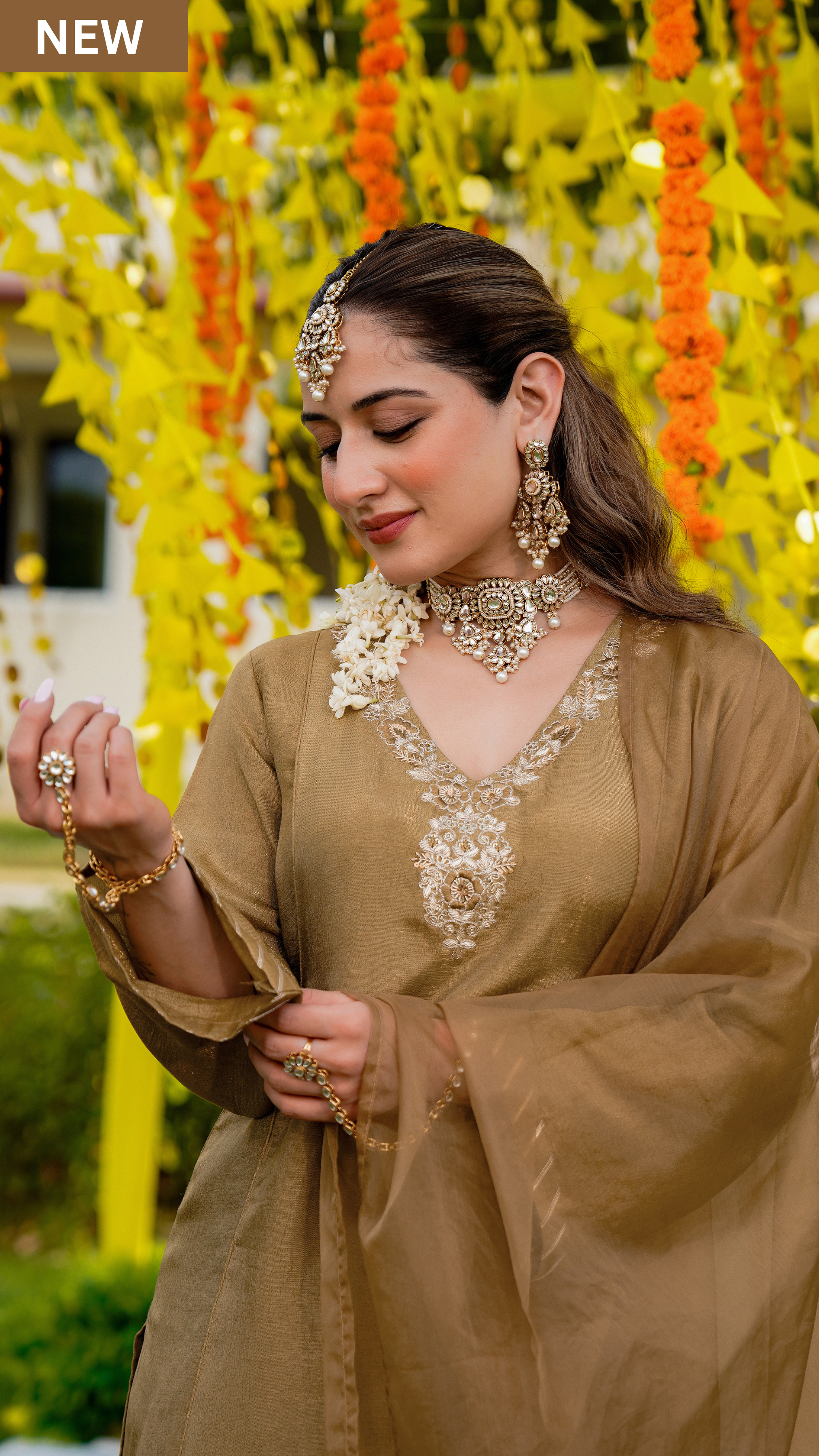 Antique Moss Gold Suit Set