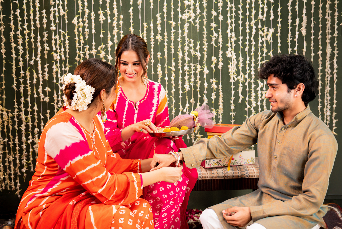 Phoolwari Pink Suit Set