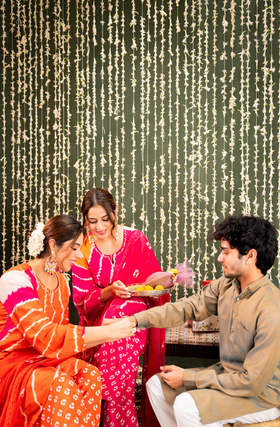 Phoolwari Pink Suit Set