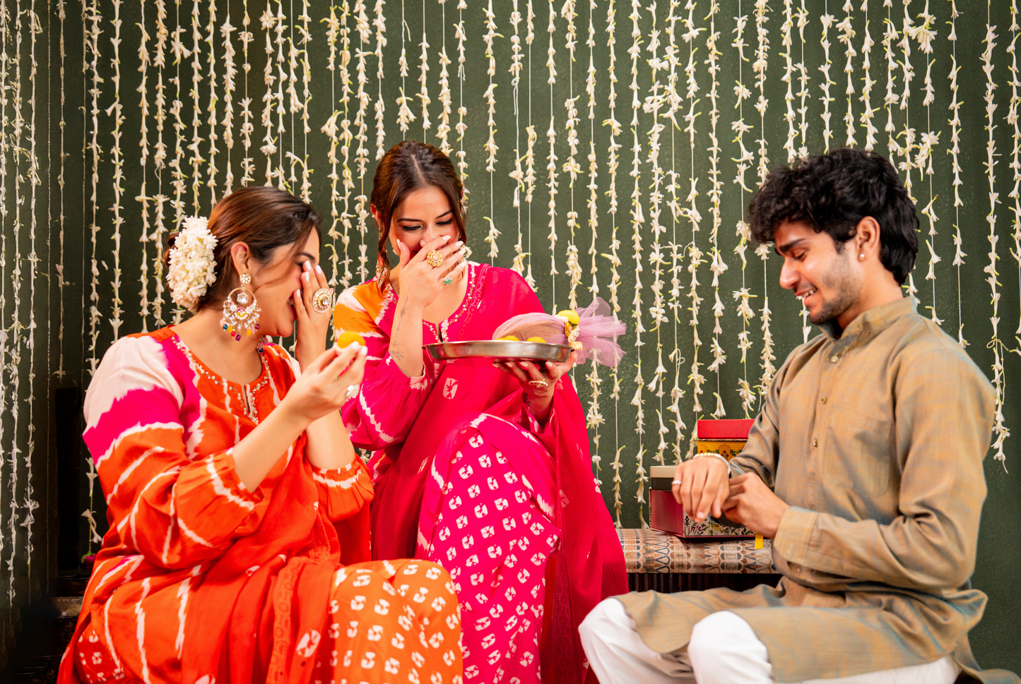 Phoolwari Pink Suit Set