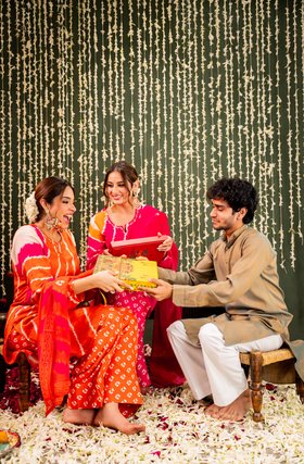 Phoolwari Pink Suit Set