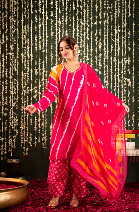 Phoolwari Pink Suit Set