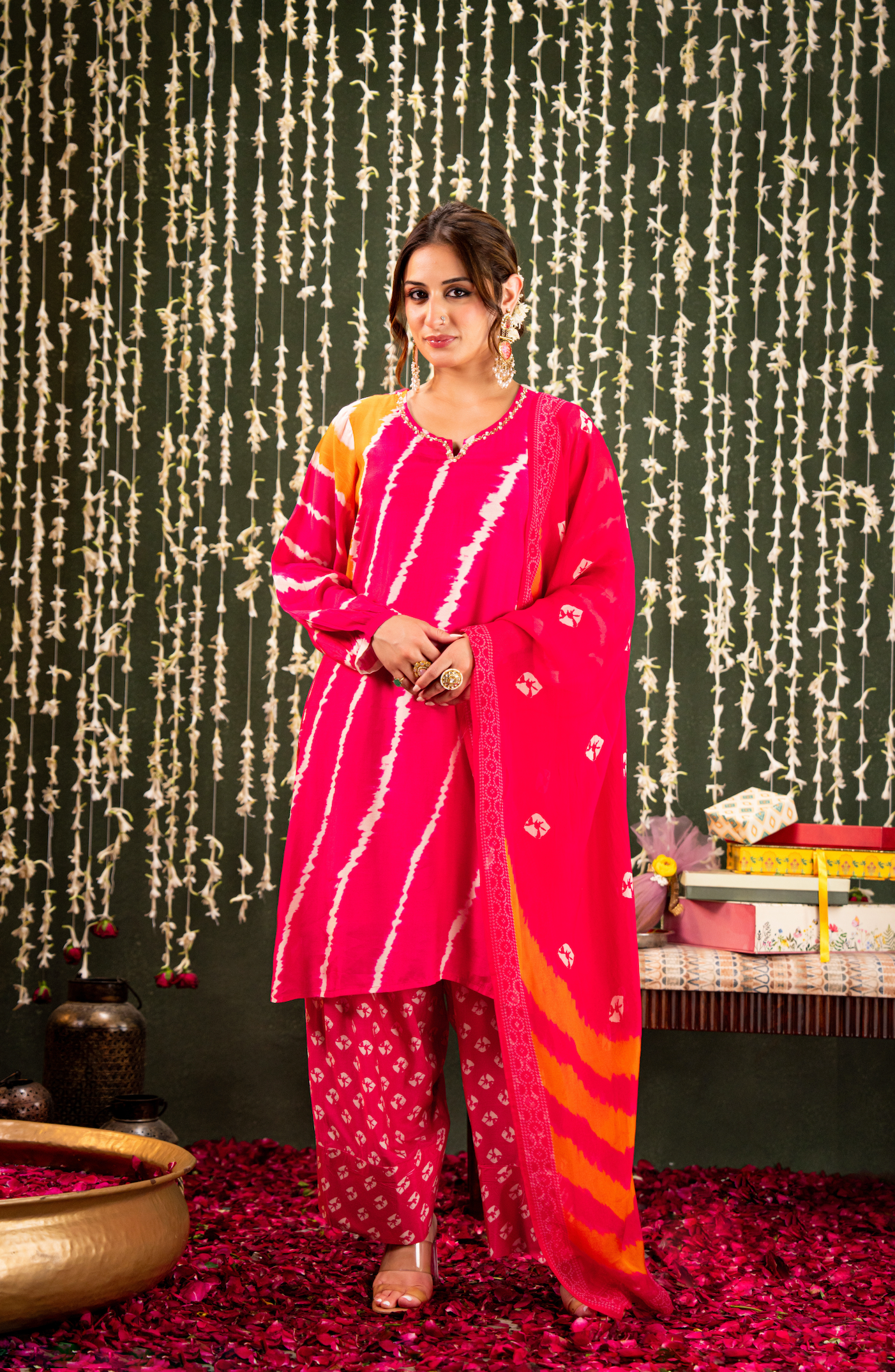 Phoolwari Pink Suit Set