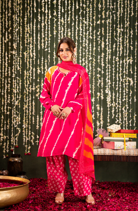 Phoolwari Pink Suit Set