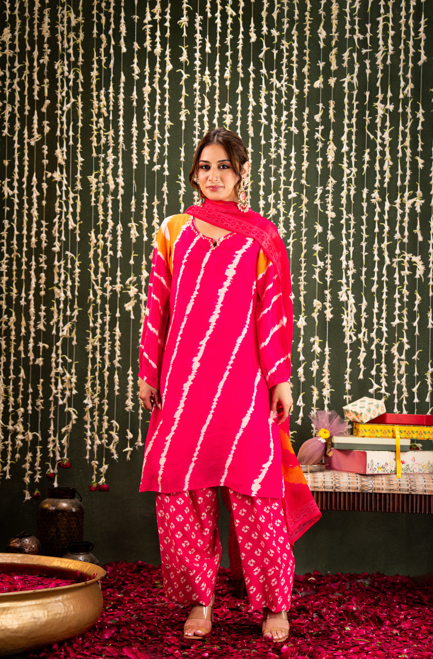 Phoolwari Pink Suit Set