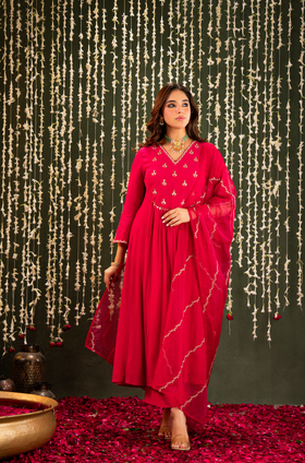 Blush Saga Crush Chanderi Suit Set