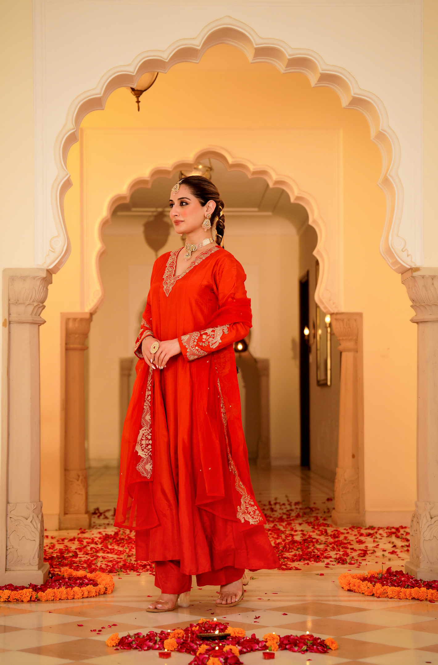 Amber Aura Russian Silk Suit Set