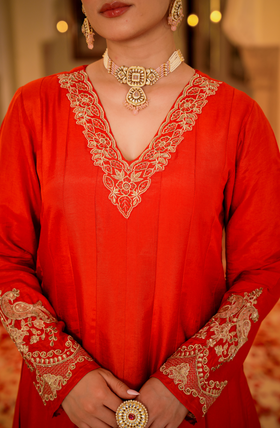 Amber Aura Russian Silk Suit Set