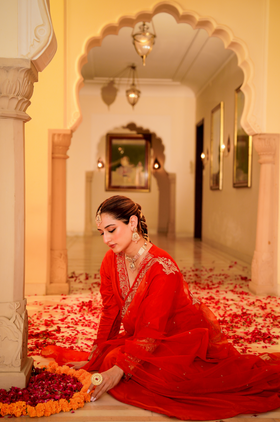 Amber Aura Russian Silk Suit Set