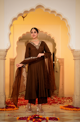 Mocha Royale Russian Silk Suit Set