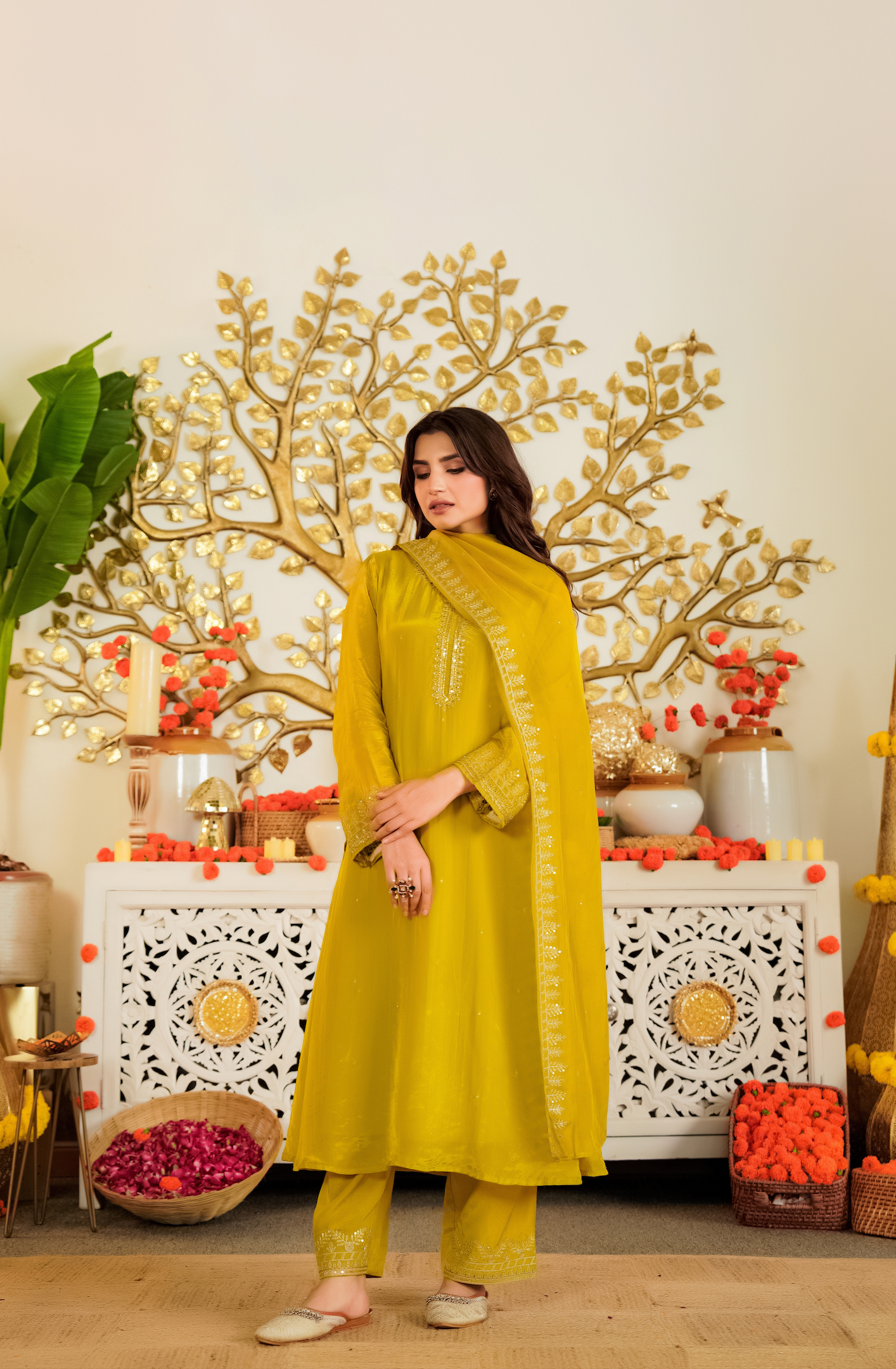 Amber Marigold Aura Suit Set