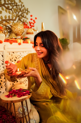 Amber Marigold Aura Suit Set