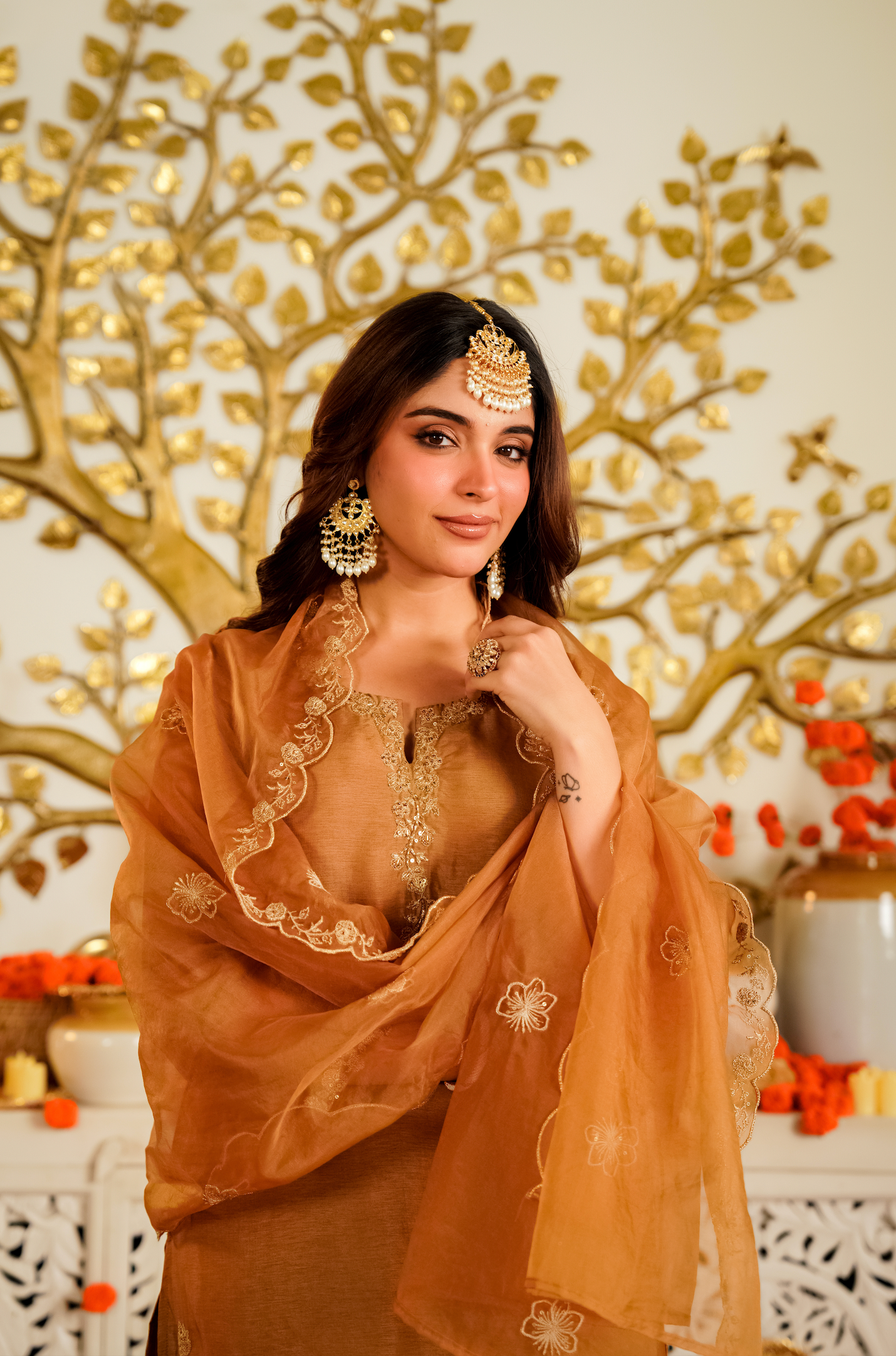 Golden Tranquil Russian Silk Suit Set