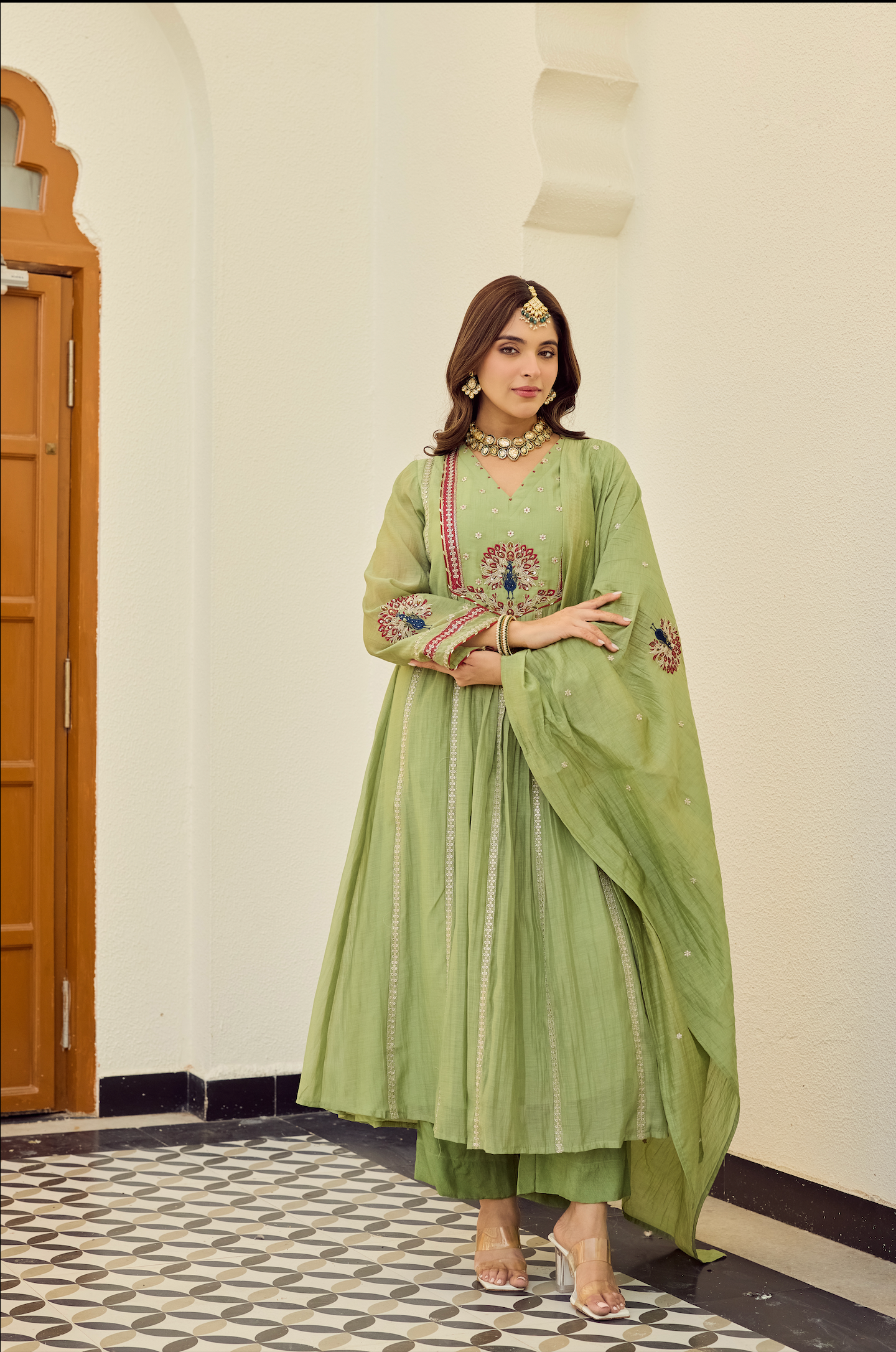Pista Grace Embroidered Suit Set
