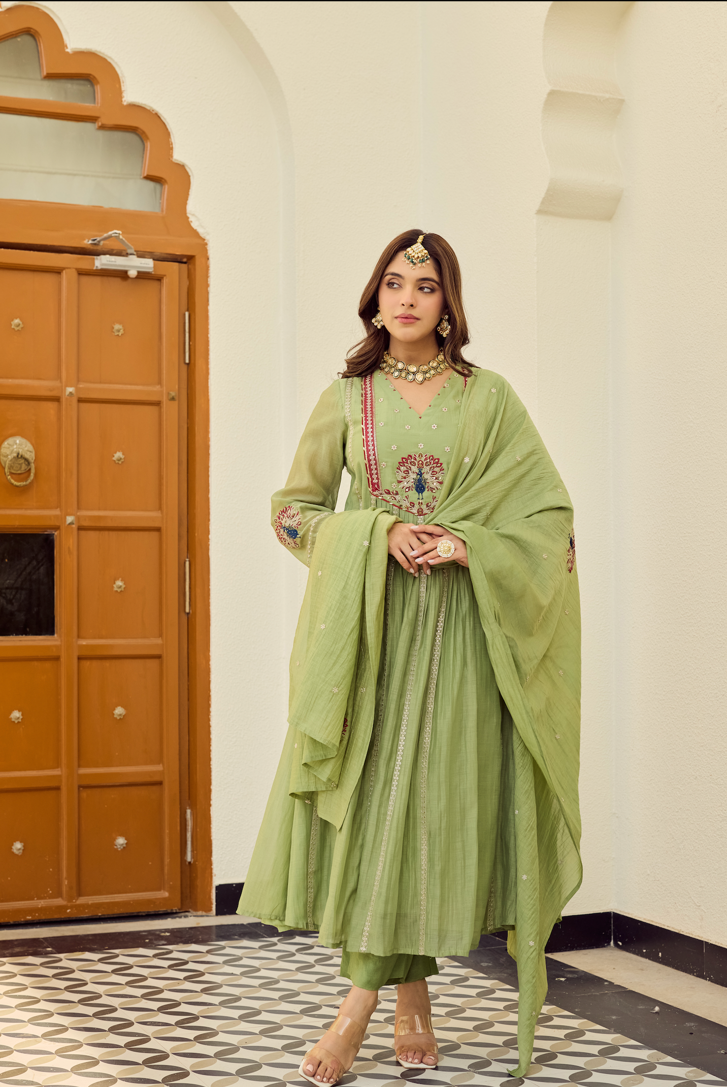 Pista Grace Embroidered Suit Set