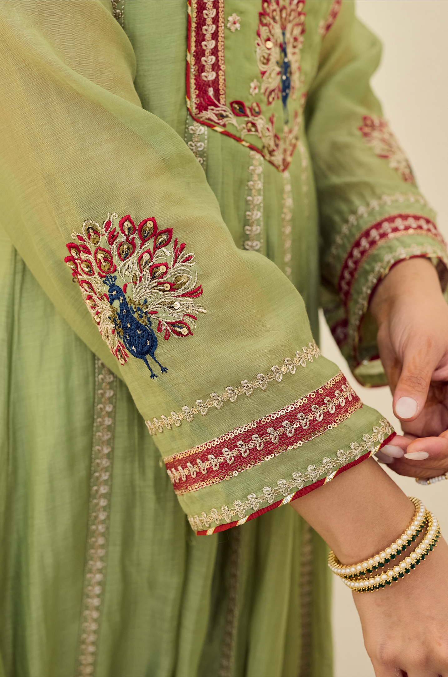 Pista Grace Embroidered Suit Set