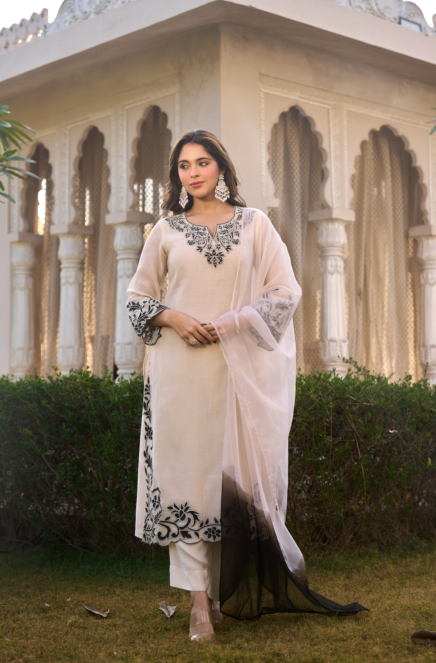 Ivory Shadow Ensemble Suit Set