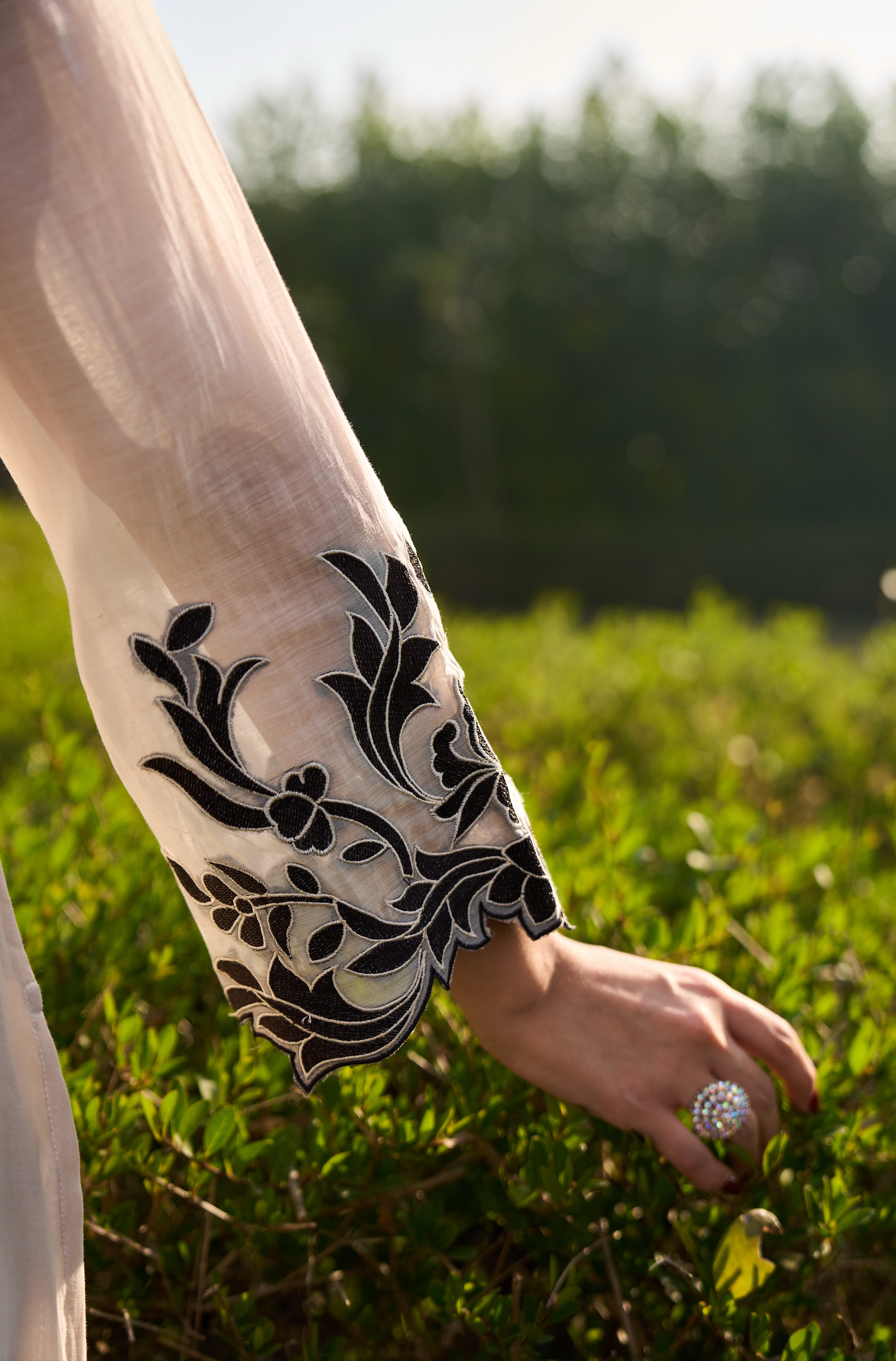 Ivory Shadow Ensemble Suit Set