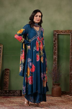 Blue Orchid Chinon Suit Set