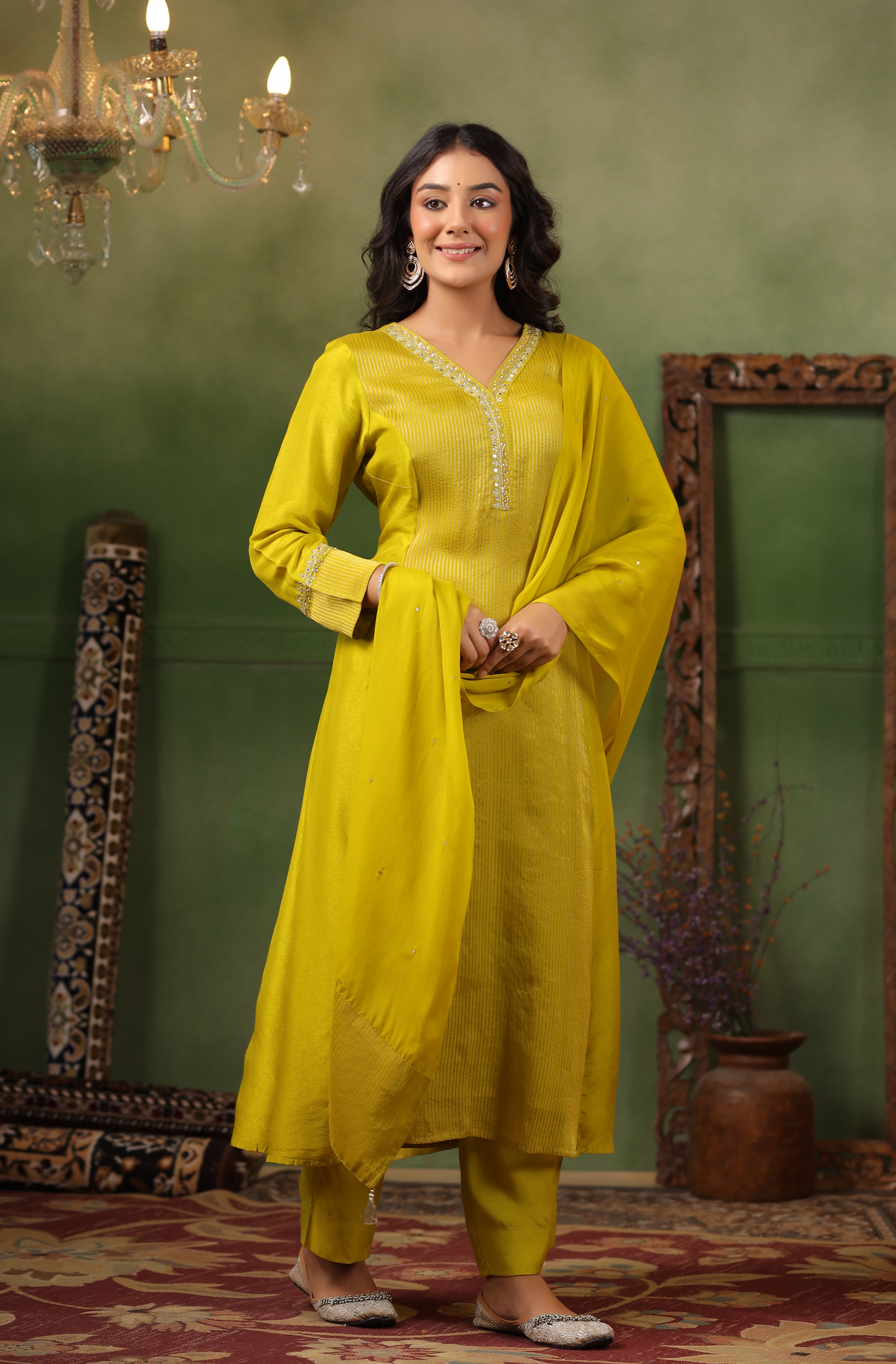 Luxury yellow Silk suit set