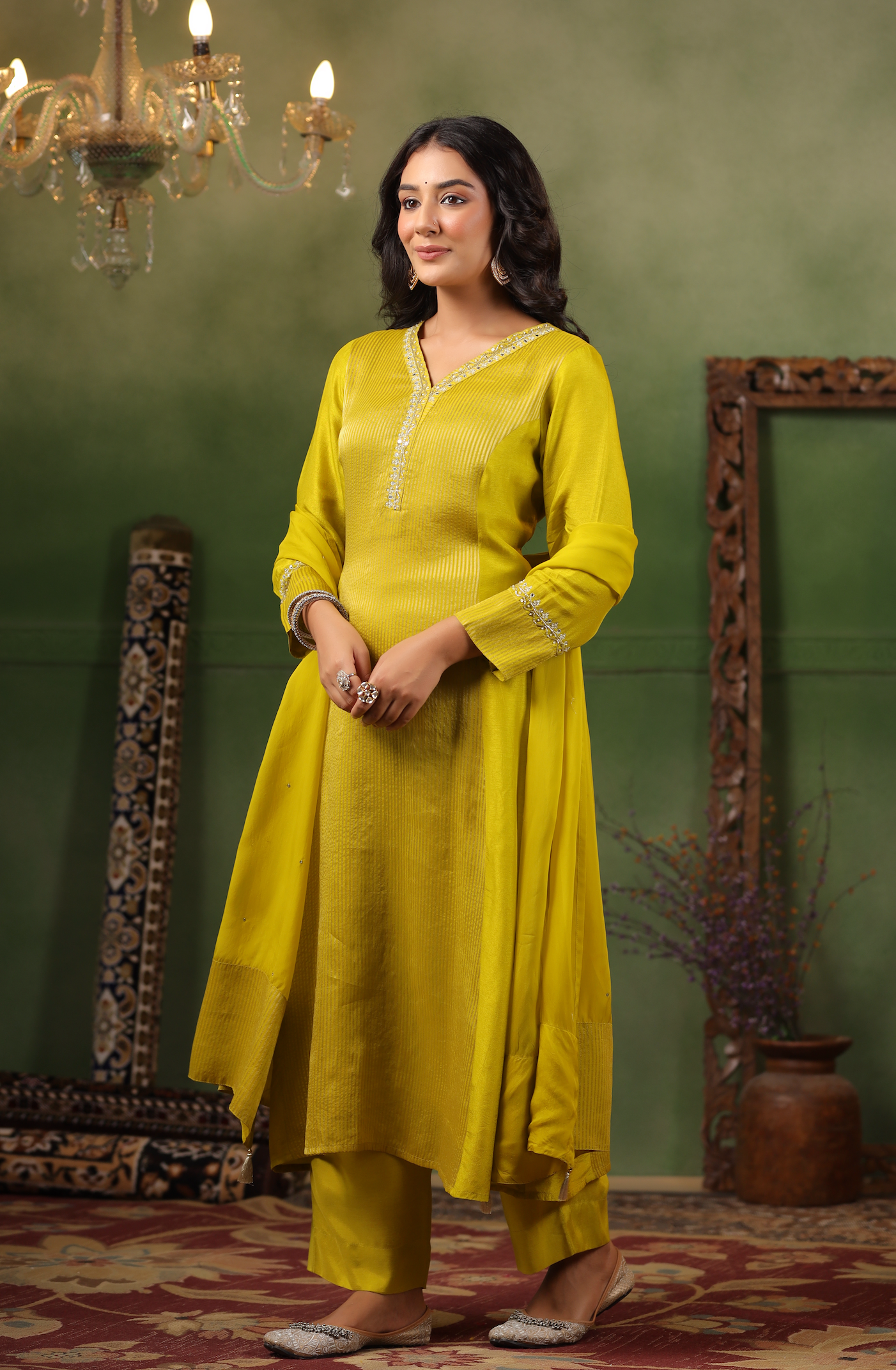 Luxury yellow Silk suit set