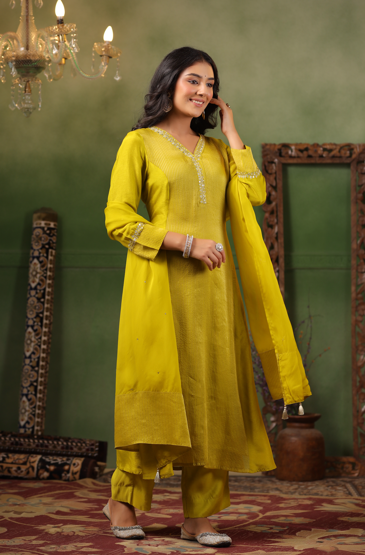 Luxury yellow Silk suit set