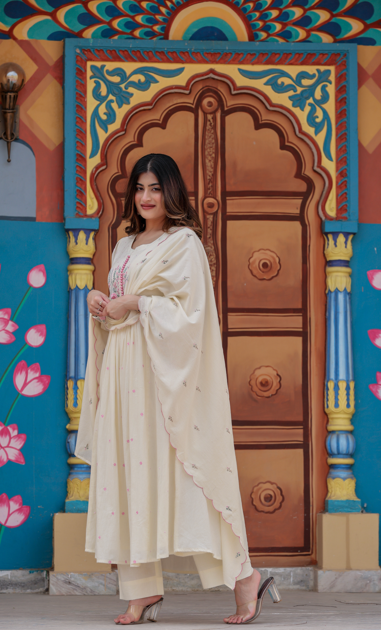 Pearl Glow Mulmul Suit Set - View 3 - Ethnic Wear by Aykaa