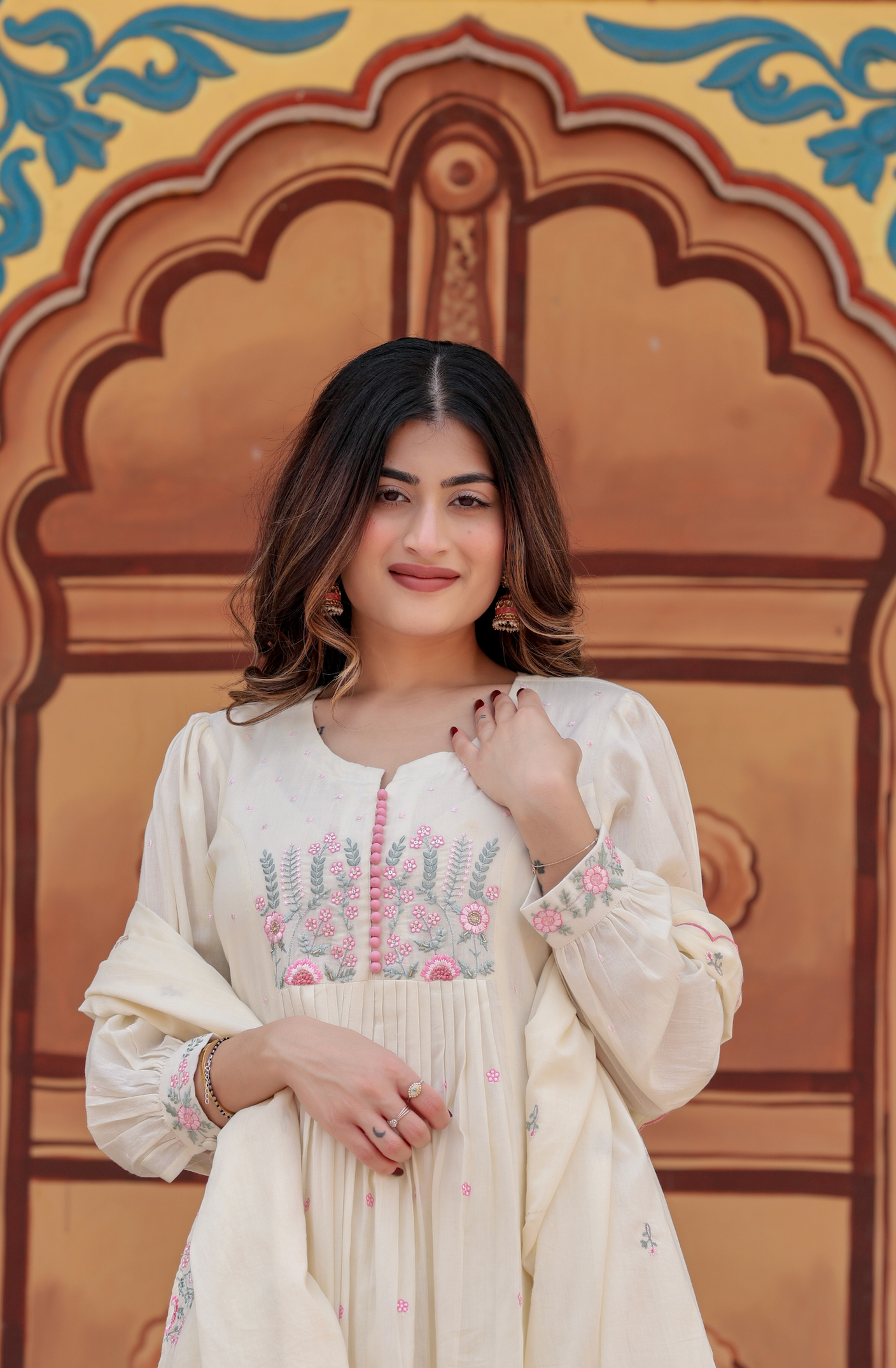 Pearl Glow Mulmul Suit Set - View 6 - Ethnic Wear by Aykaa